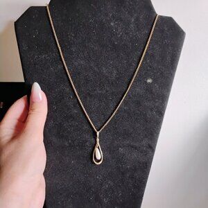 18 inch Sarah Coventry necklace